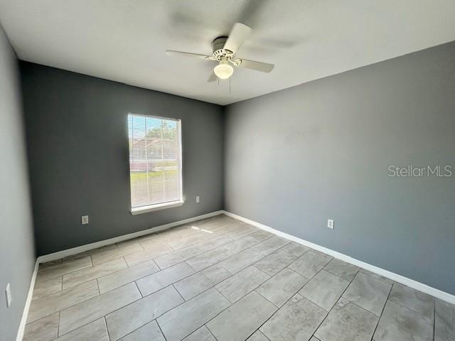 Building Photo - 462 Magpie Ct