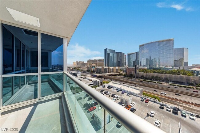 Building Photo - 4575 Dean Martin Dr