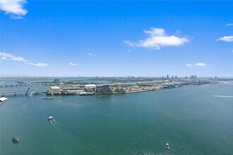 Building Photo - 335 S Biscayne Blvd