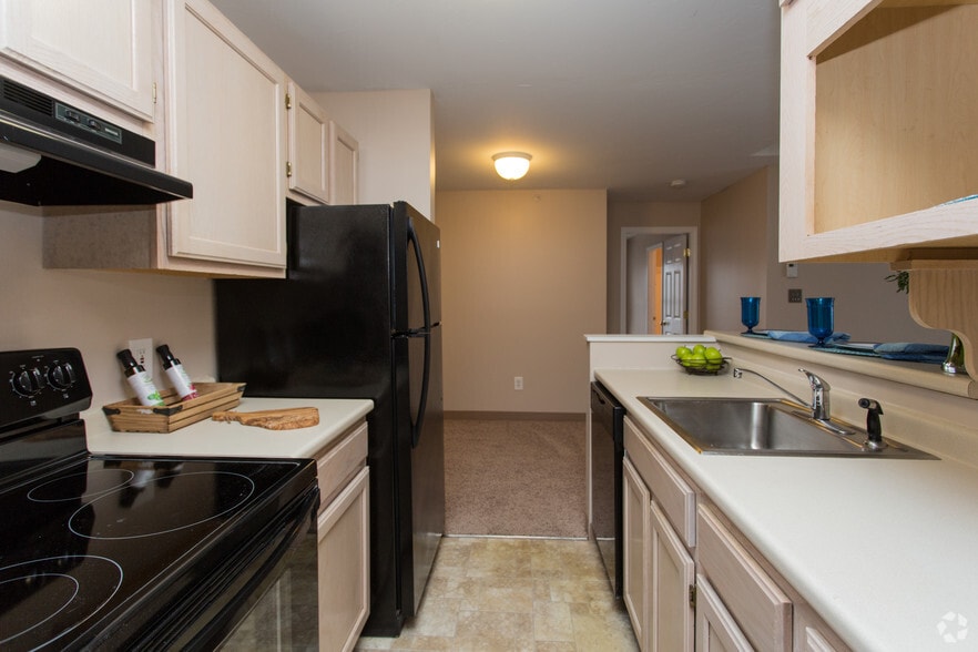 Interior Photo - Old Towne Village