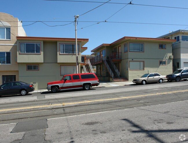 Building Photo - 3312-3320 Taraval St