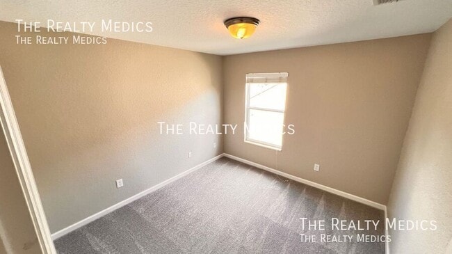 Building Photo - 1612 Malon Bay Dr