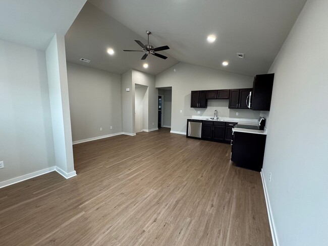 Building Photo - NEW 2 Bedroom In Centerton!