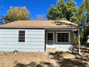 Building Photo - 1622 W Spaulding St