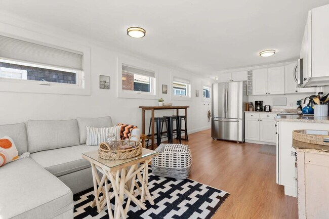 Building Photo - 1611 NH-1A