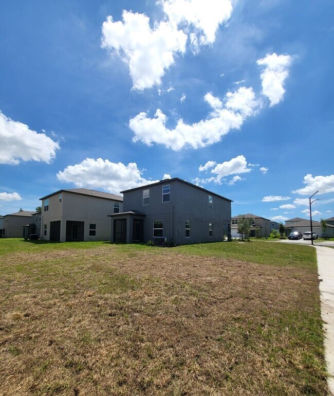 Building Photo - Available Now : 4 Bedroom 2 Bath Two Story...
