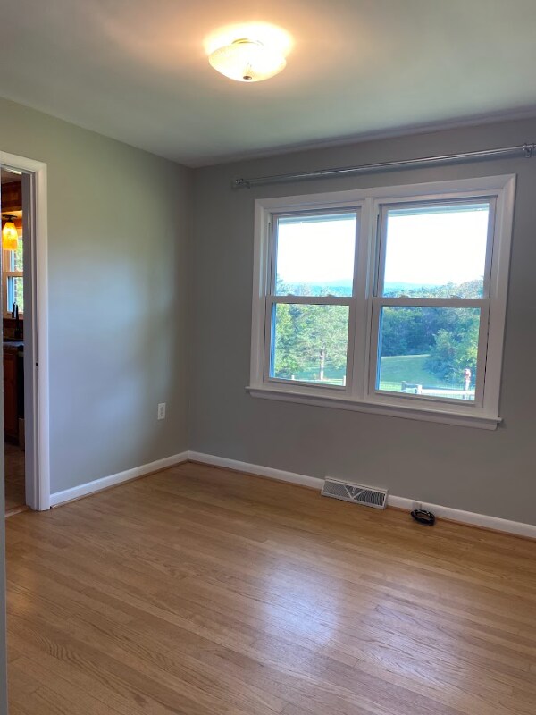 Building Photo - 907 Copp Rd