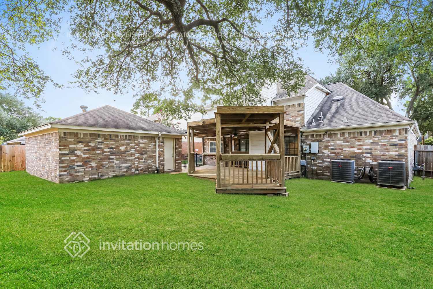 Building Photo - 22947 Benbury Dr