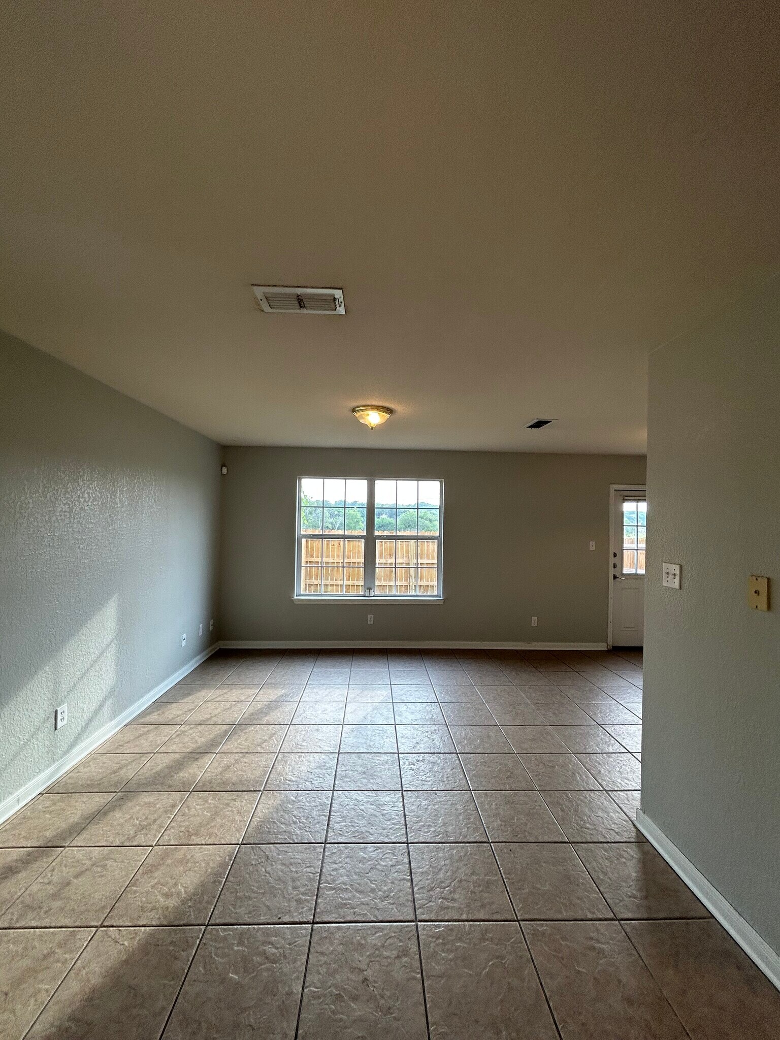 Building Photo - 13613 Woodstone Way