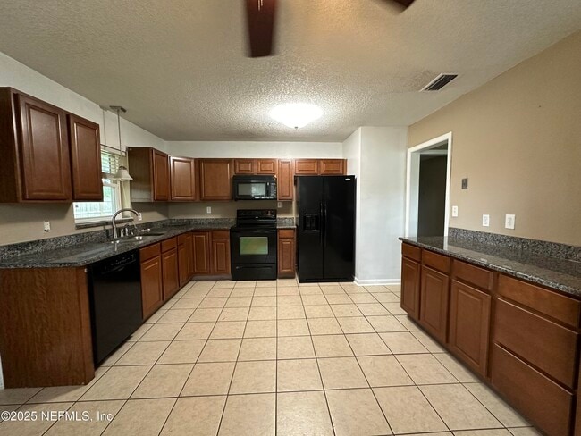 Building Photo - 3851 Ponce De Leon Ave