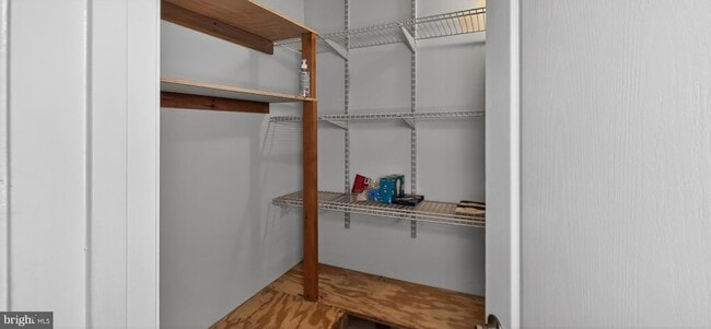 Building Photo - 11601 Leesborough Cir