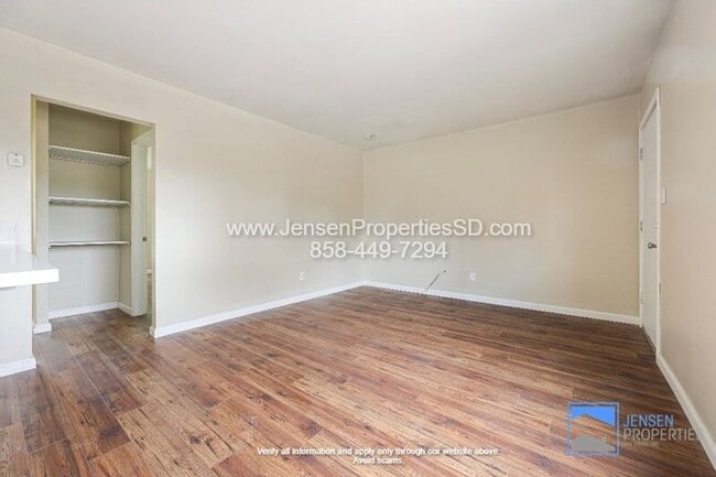 Building Photo - 550 Ritchey St