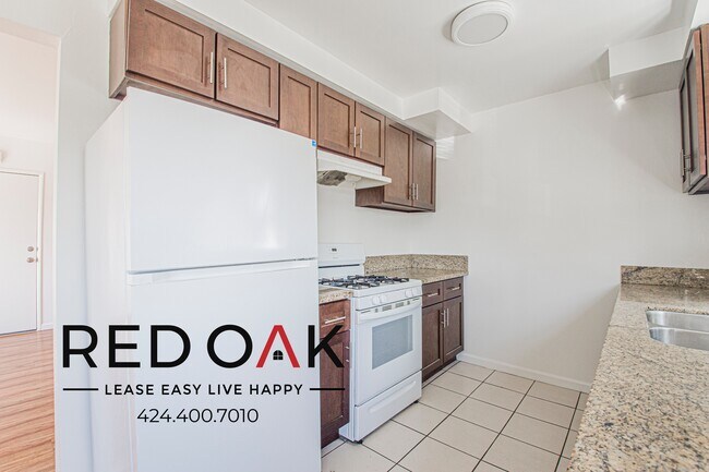 Building Photo - 6635 Etiwanda Ave