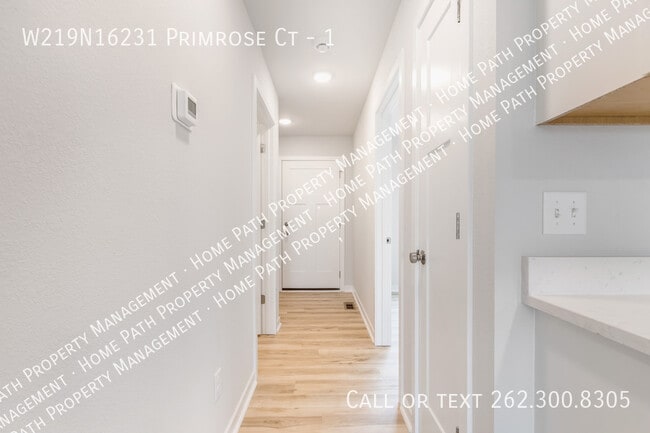 Building Photo - W219N16231 Primrose Ct
