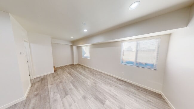 Building Photo - 5167 Remington Rd