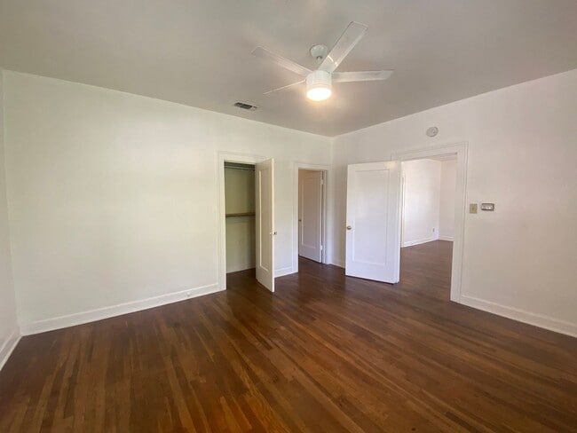 Building Photo - Prelease for August!  Close to Campus!  2800 Dancy.