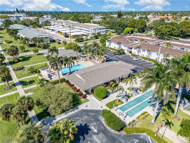 Building Photo - 473 12th Ave S