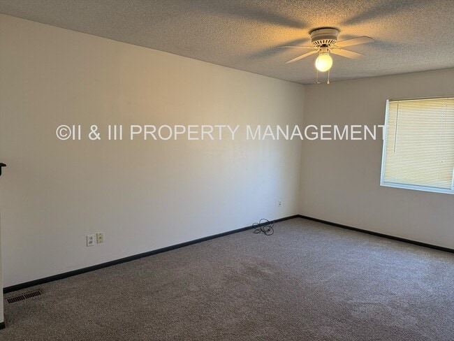 Building Photo - 9219 Central St