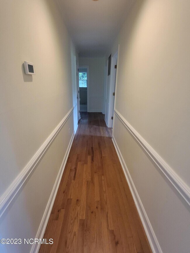 Building Photo - 4505 Wentworth Ct