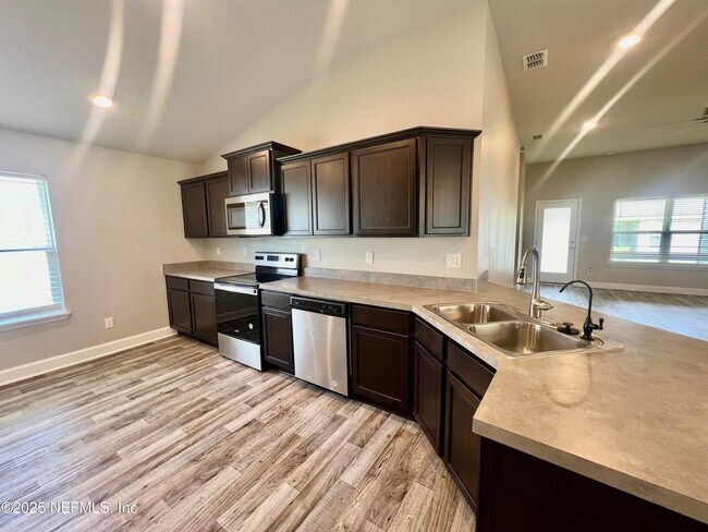 Building Photo - 7811 Oklahoma St