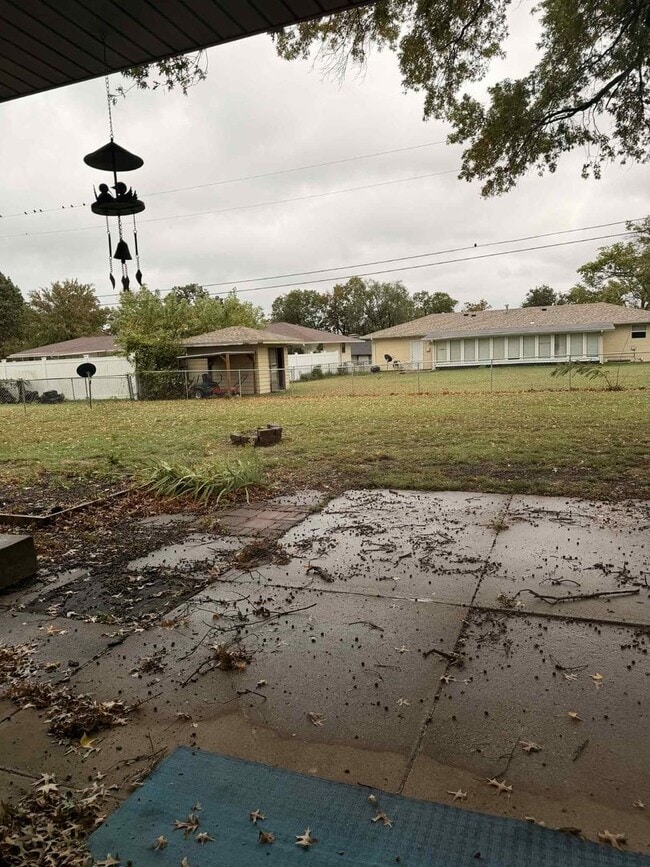 Building Photo - BEAUTIFUL 3 BEDROOM / 2 BATHROOM HOME IN J...