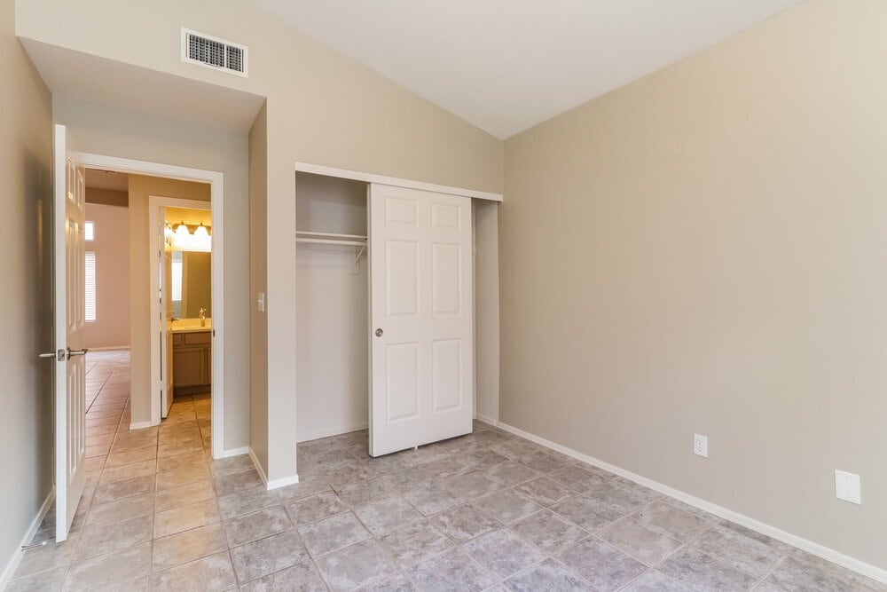 Building Photo - 2999 W Sky Ranch Trail