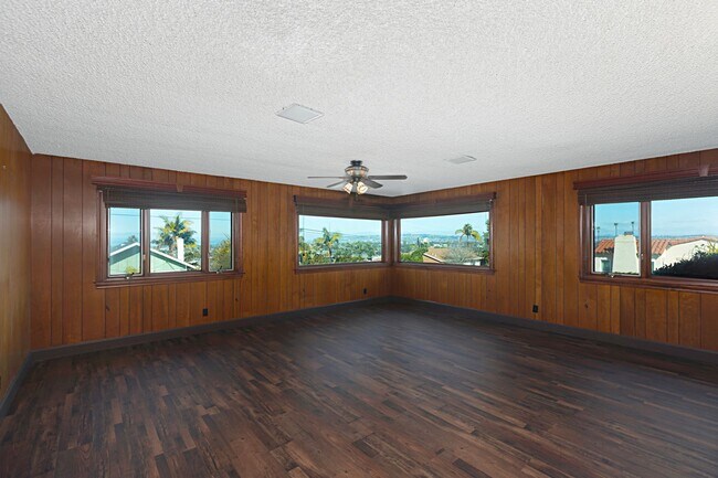 Building Photo - Timeless 4BR/2BA Corner-Lot Home, Perched on the Hills of Ocean Beach. Sweeping Ocean Views