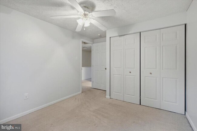 Building Photo - 508 Palmspring Dr