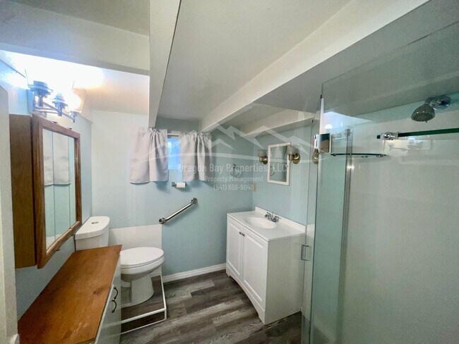 Building Photo - N. Dean St Apts.