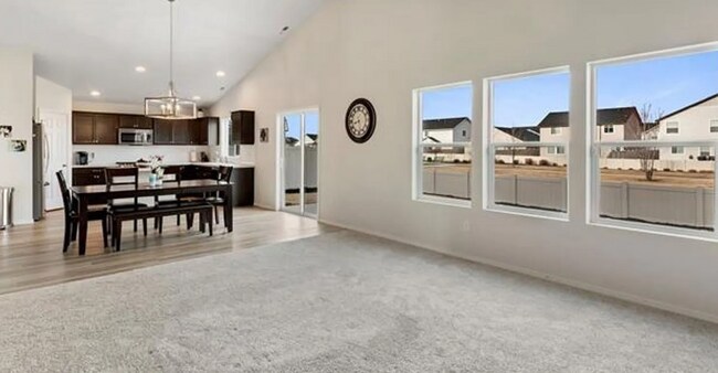 Building Photo - Beautiful Home for Rent in Desirable North Meridian!