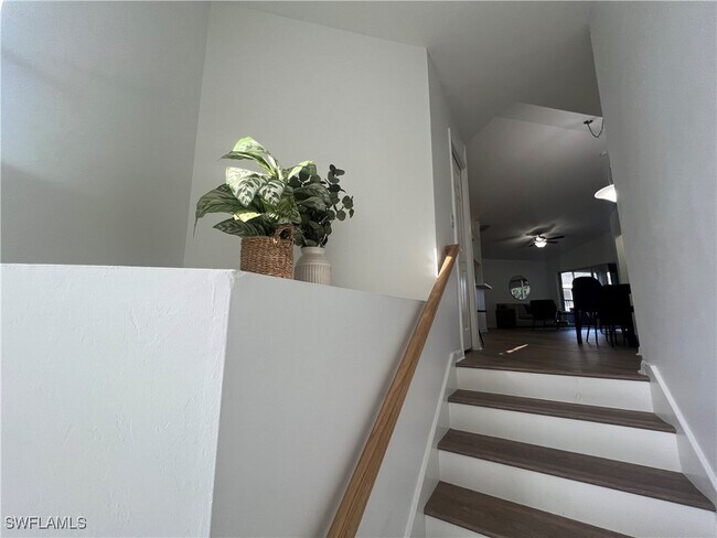 Building Photo - 3740 Fieldstone Blvd