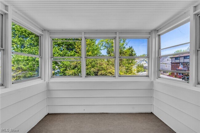 Building Photo - 20571 S Lake Shore