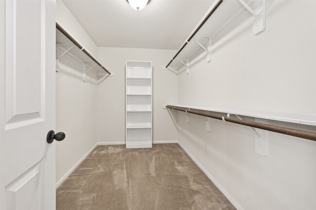 Building Photo - 6719 Sharpstone Creek Ln