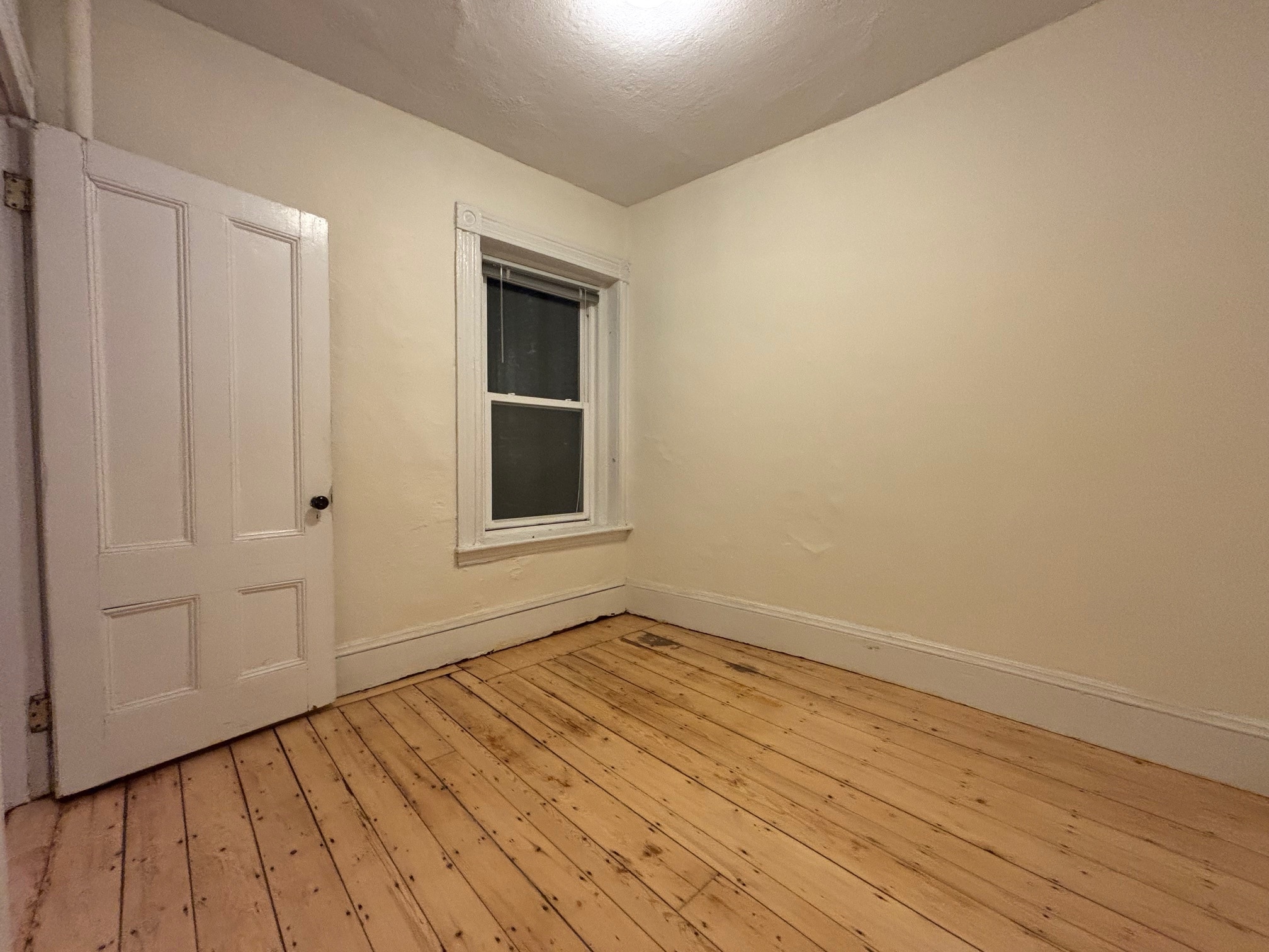 Building Photo - 53 Joy St