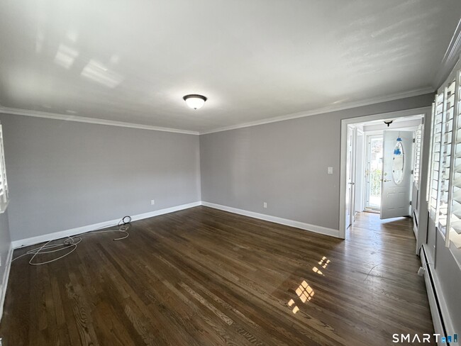 Building Photo - 134 Albright Ave