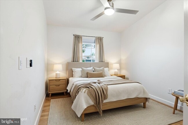 Building Photo - 3946 Valley Ridge Dr