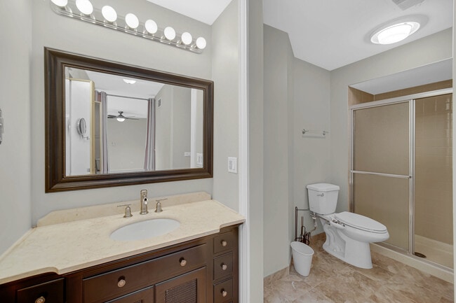 Building Photo - 1468 N Picadilly Cir