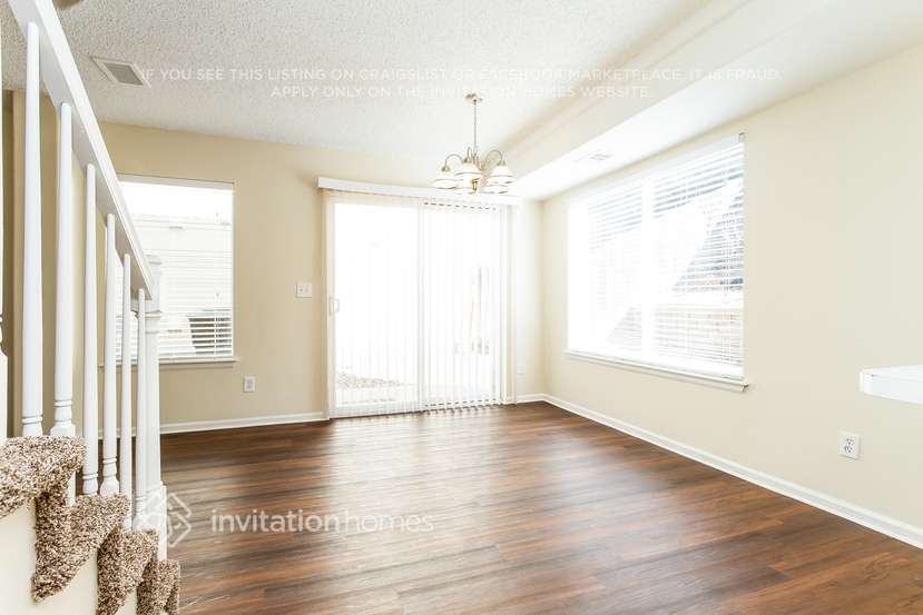 Building Photo - 21166 E 40th Pl