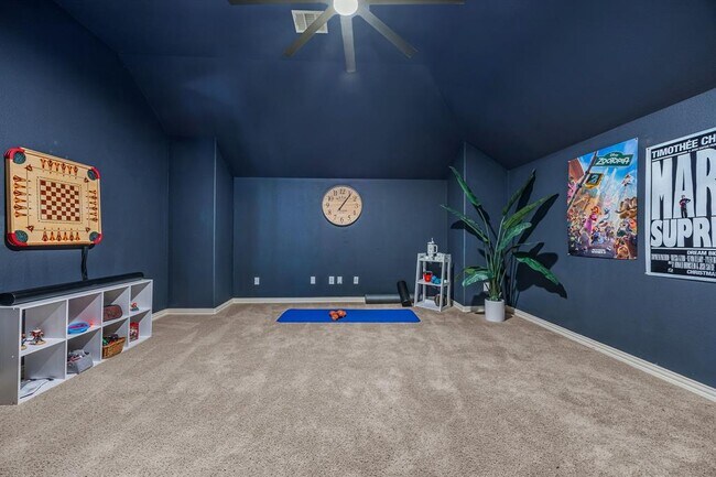 Building Photo - 128 Las Colinas Dr
