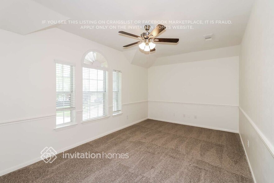Building Photo - 1331 Blackheath Ct
