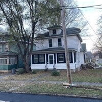 Building Photo - 102 Woodruff Ave