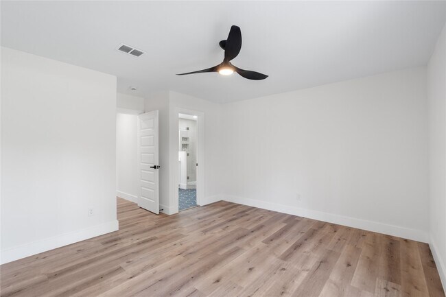 Building Photo - 12019 Beth Ln
