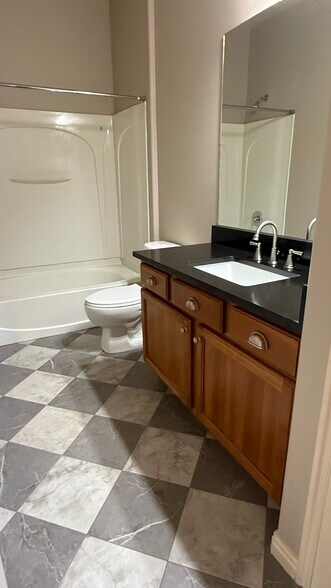 Building Photo - 1174 S. Meadow Fork #6