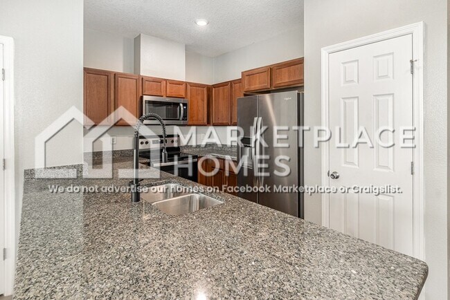 Building Photo - 246 Mustard Hl Ct