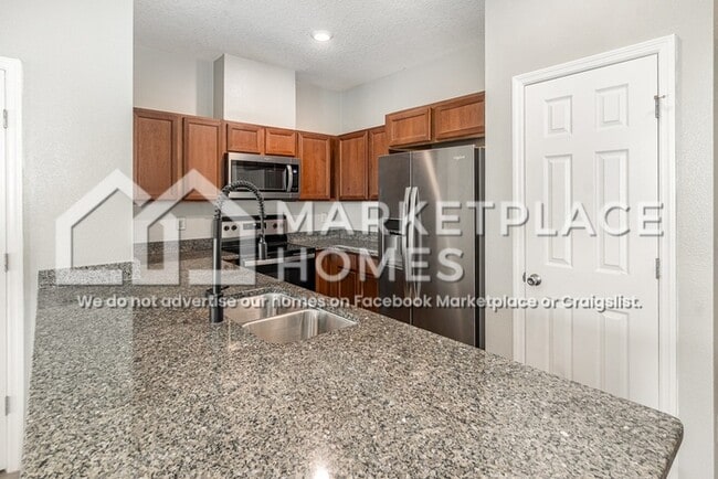 Building Photo - 246 Mustard Hl Ct