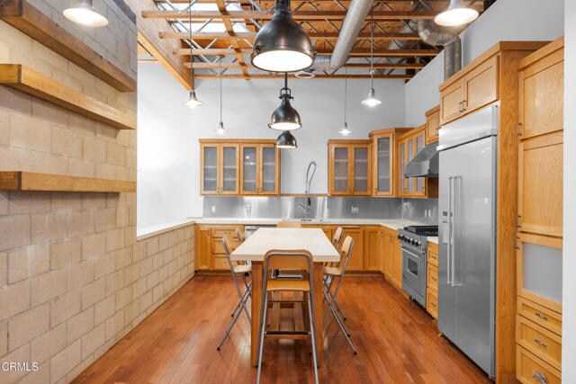 Building Photo - 68 E Montecito Ave