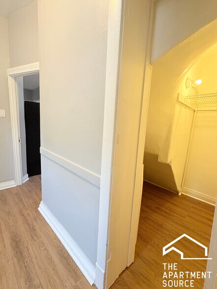 Building Photo - 2651 W 23rd Pl