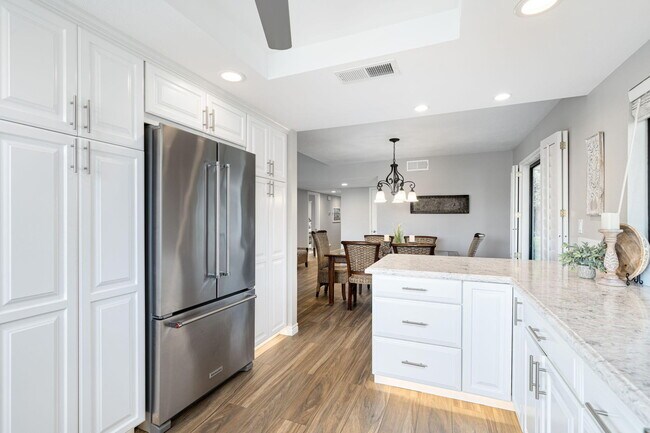 Building Photo - 187 Torremolinos Dr