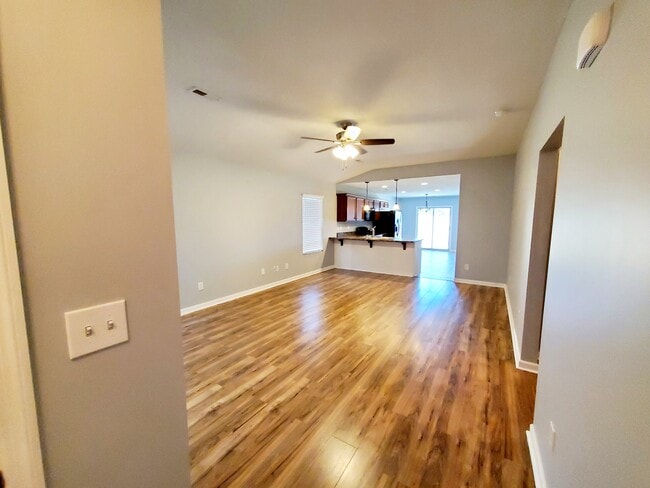 Building Photo - 169 Sedgewick Dr