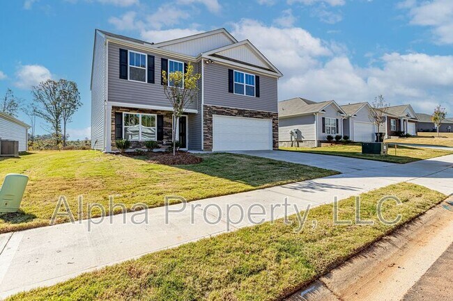 Building Photo - 816 Wolverine Ln